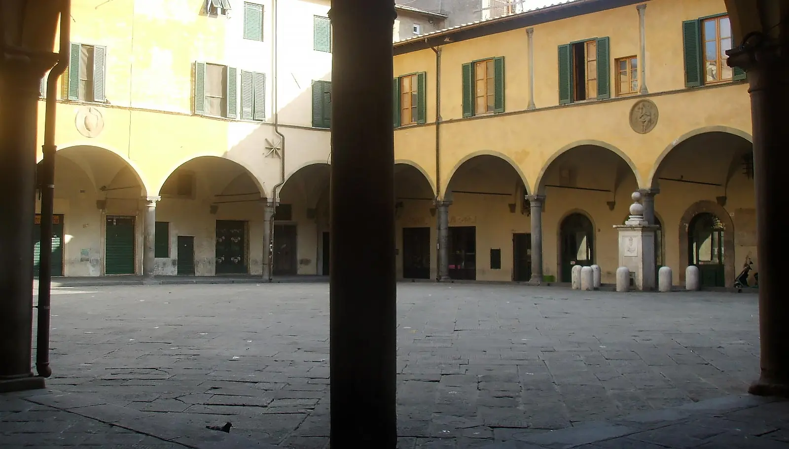 Piazza delle Vettovaglie